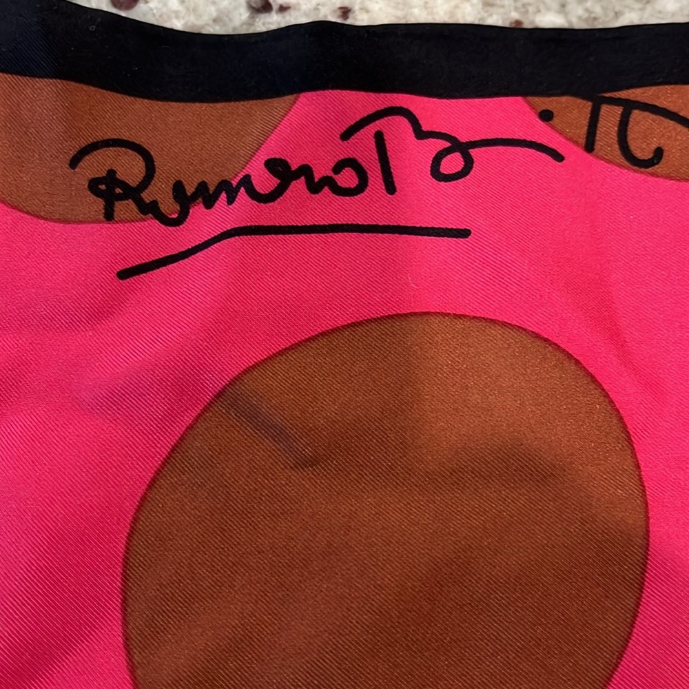 Romero Britto silk scarf - Picture 3 of 7